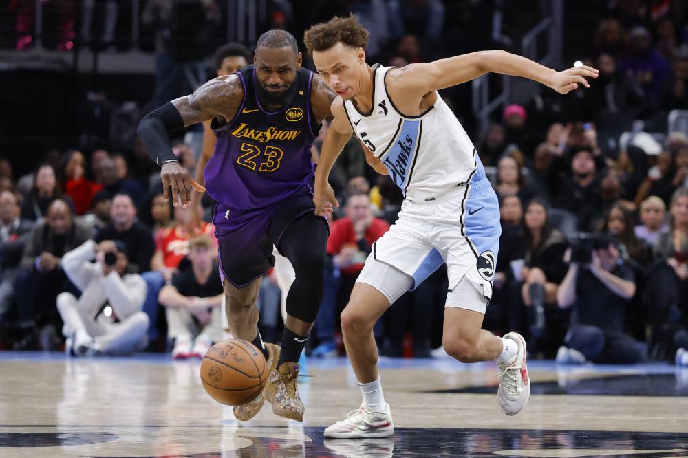 了拉脱维亚 了拉脱维亚