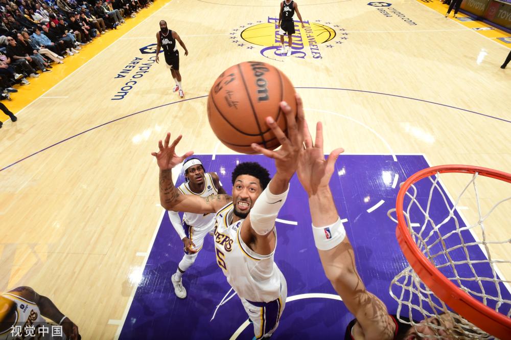 让运动员在 让运动员在