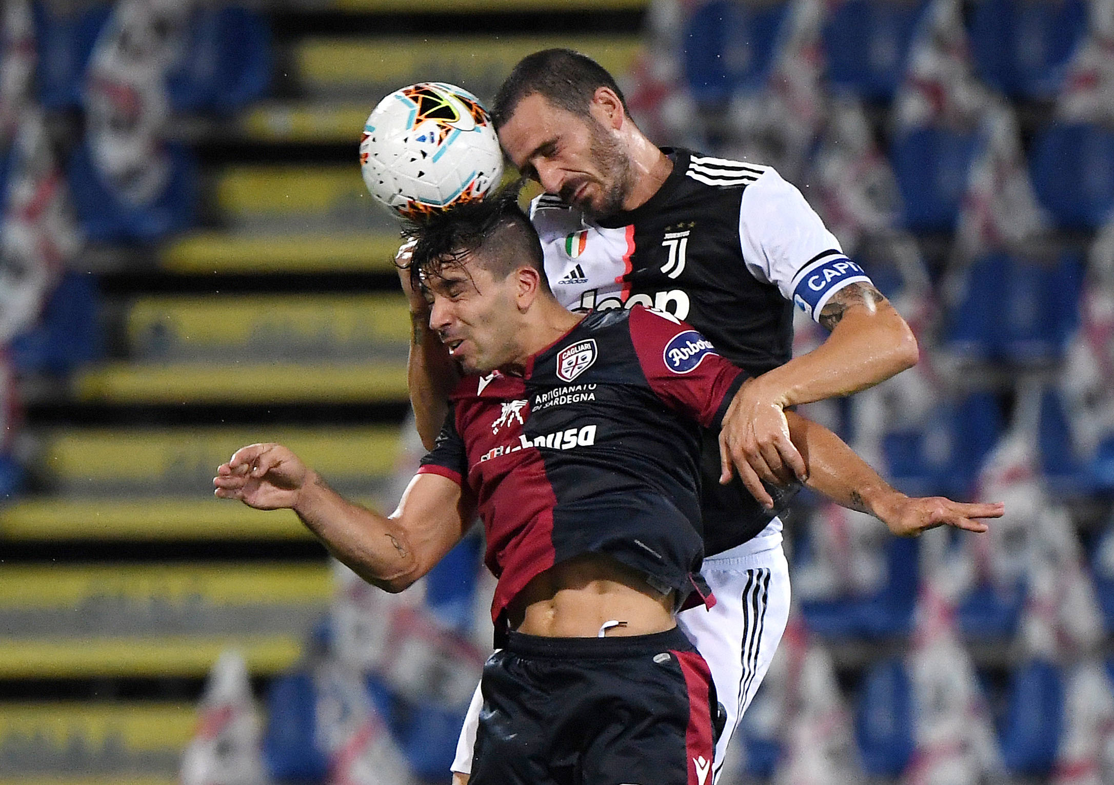 被安排在左 被安排在左