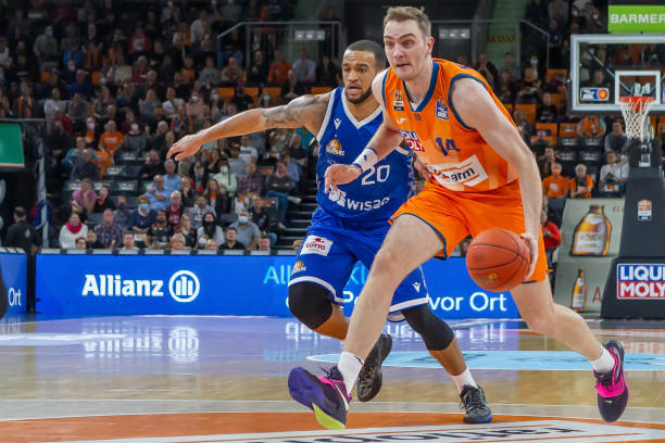 上世界舞台 上世界舞台