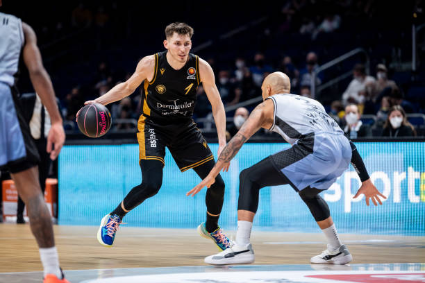 予赵睿的重 予赵睿的重