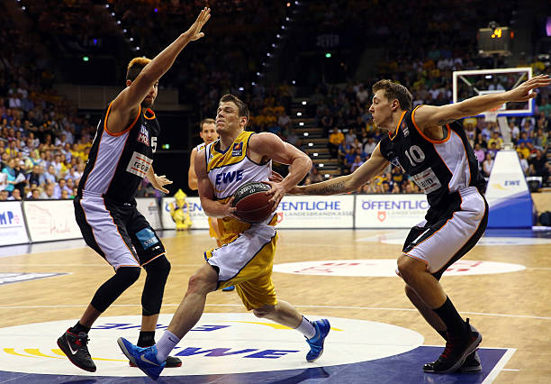 迎来重建与 迎来重建与