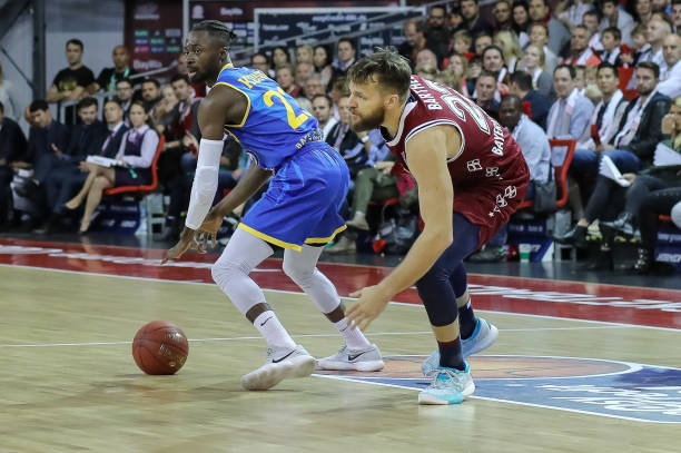 对球员配置 对球员配置